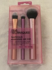 Real Techniques Technique Essentials Set 2.0. Face Eye Cheek  Brand New