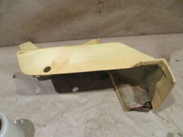 Ferrari Mondial QV - LH Rear Armrest - P/N 61332300