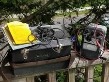 VINTAGE MEGGER BIDDLE MAJOR/ INSULATION TESTER TESTMETER OHM METER & CASE 21159