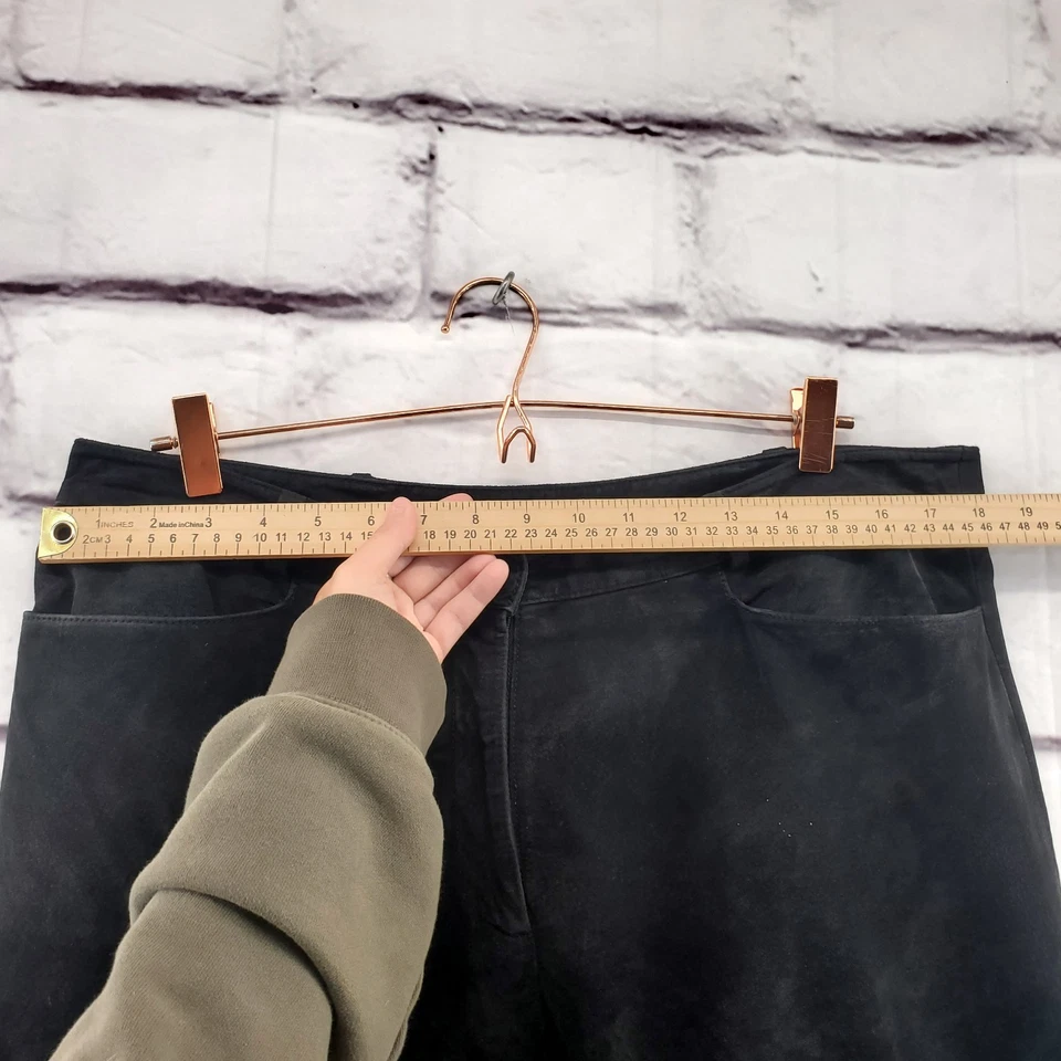 Брюки женские REVUE 14 винтажные на молнии кожаные с вырезом ботинок черные с косыми карманами - Изображение 2 из 4