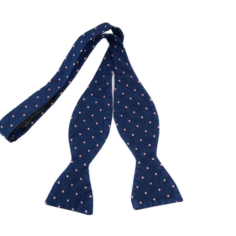 JoS. A. Pajarita de banco azul rosa lunares seda autocorbata ajustable Foto 4 de 4