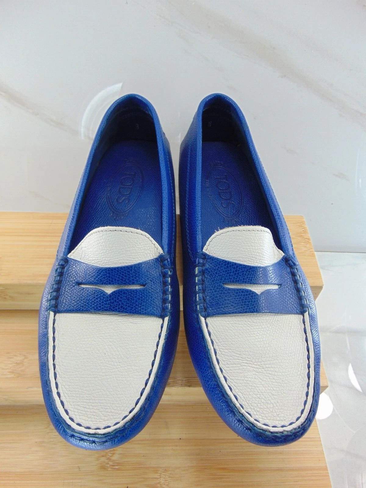 TOD’S Mocassini penny blu Tod's taglia 8 M bianchi gommino in pelle ciottolata nuvolosa $695