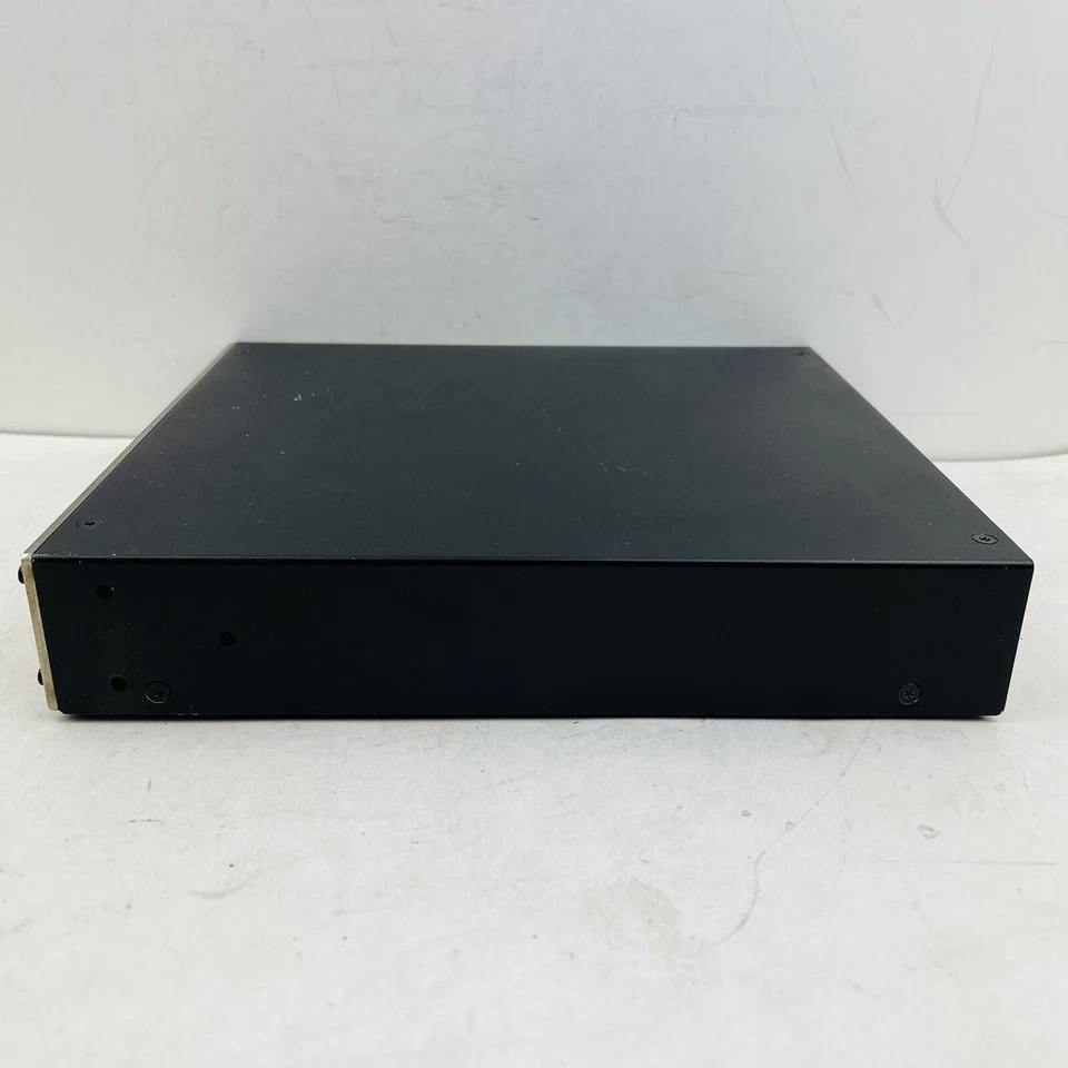 Glyph GT050 Professional Firewire External Hard Drive GT0501F-120 - Image 4 of 4