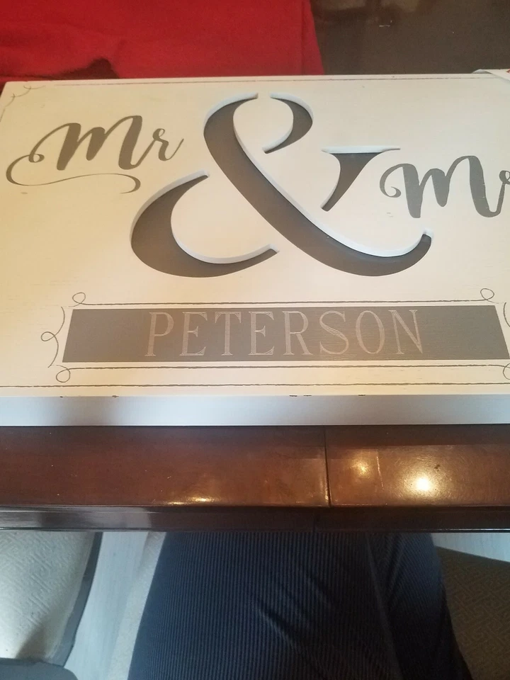 Letrero Mr. & Mrs. Peterson Gris y Blanco 18 x 12 Iluminado RARO-ENVÍO N 24 HORAS Foto 3 de 4