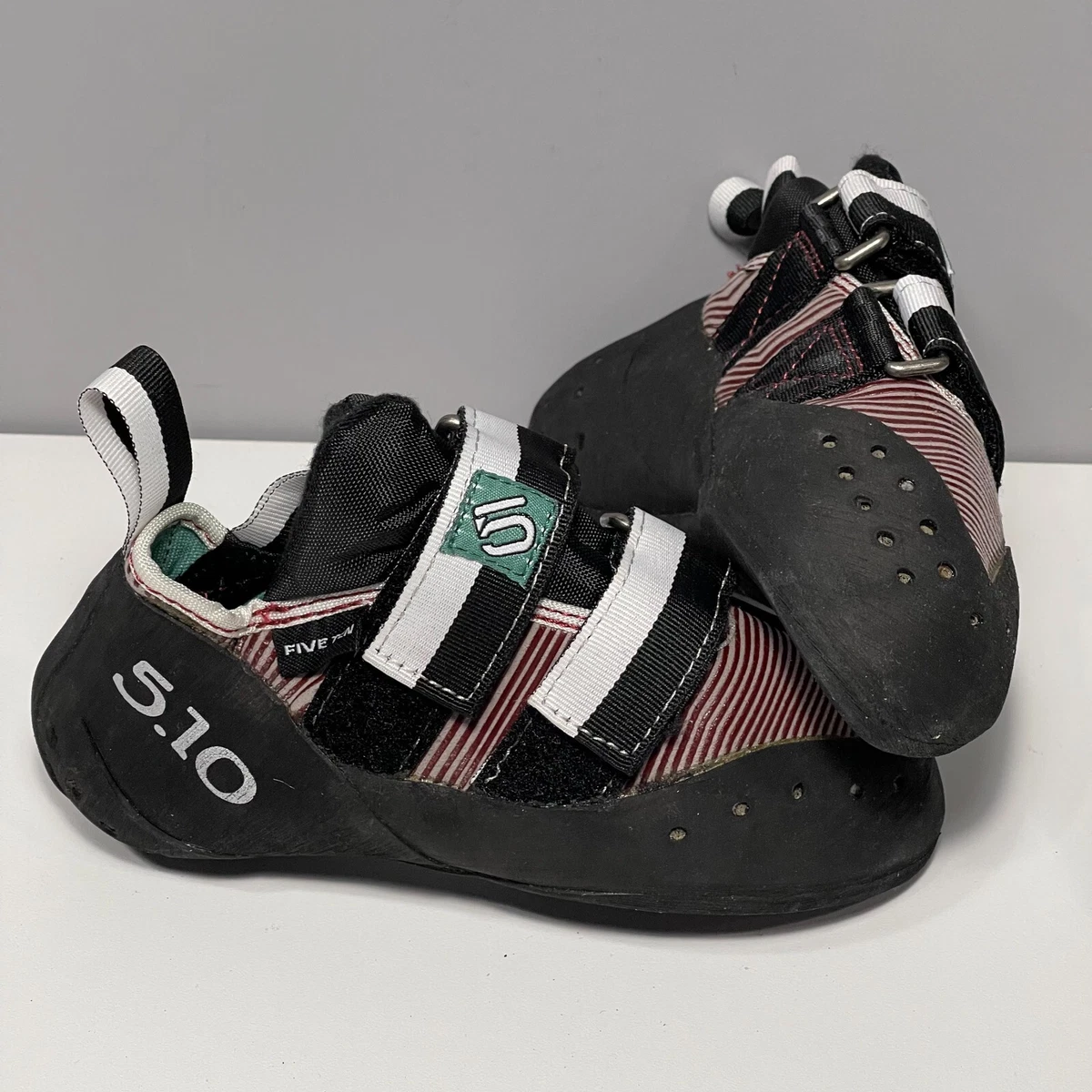 5.10 Five Ten Stealth Womens Girls Size 5 Rock Climbing Shoes