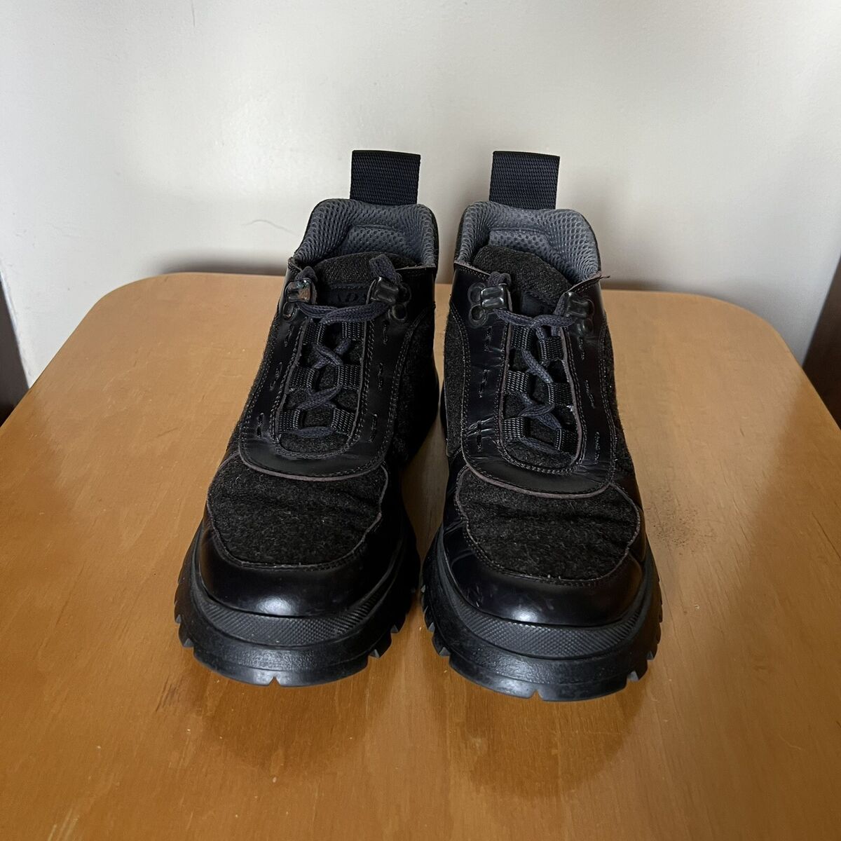 Prada Hiking Boots 00s - Vibram Sole - Lace-up Sneakers - 37 Prada Hiking Boots 00s - Vibram Sole - Lace-up Sneakers - 37