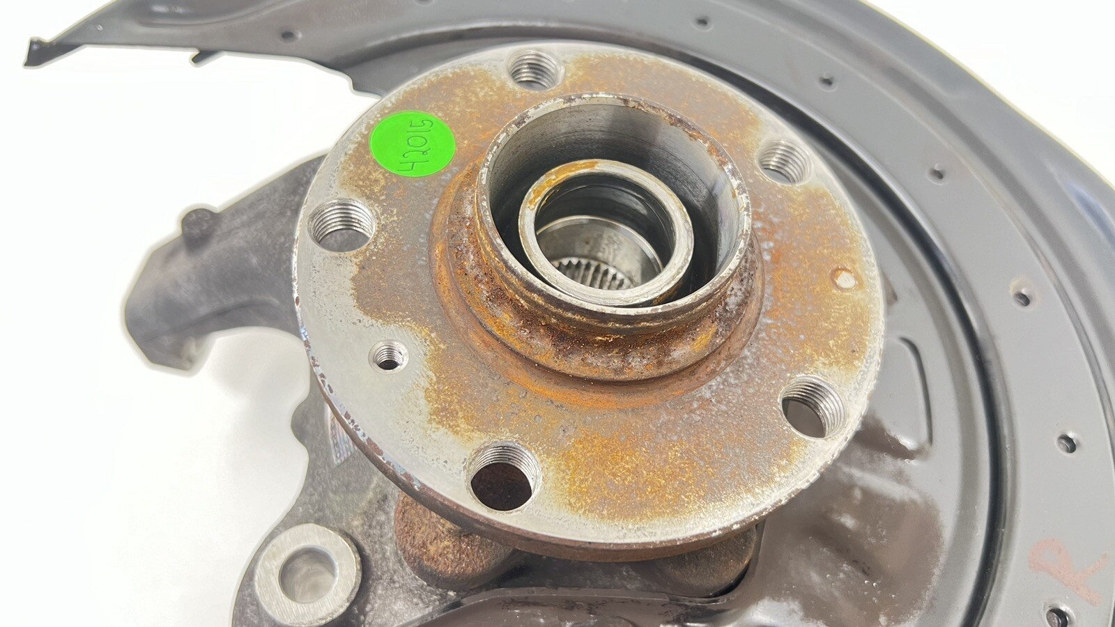 13-18 BENTLEY FLYING SPUR DRIVER LEFT REAR SPINDLE KNUCKLE HUB BEARING OEM