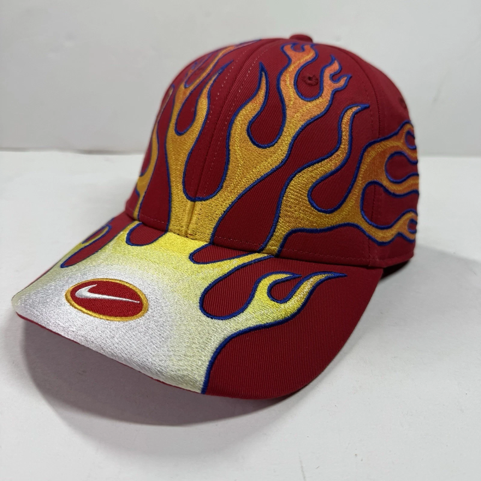 Nike Club Cap Structured OG Flame Gym Red Adjustable Hat HV6642-687 Size M/L NEW
Opens in a new wind