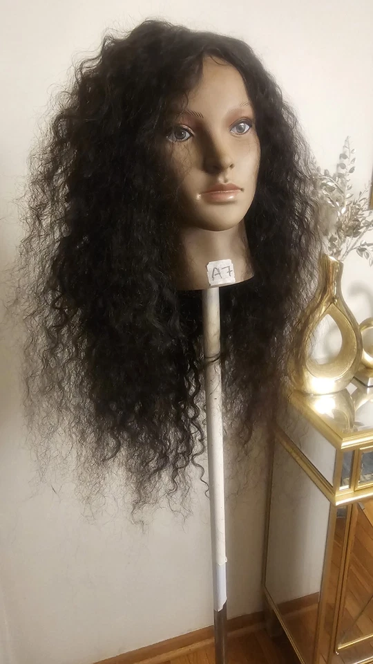 Peluca de encaje de cabello humano 100 % virgen rizada negra superior regular de alta calidad 24 a 26"  Foto 2 de 4