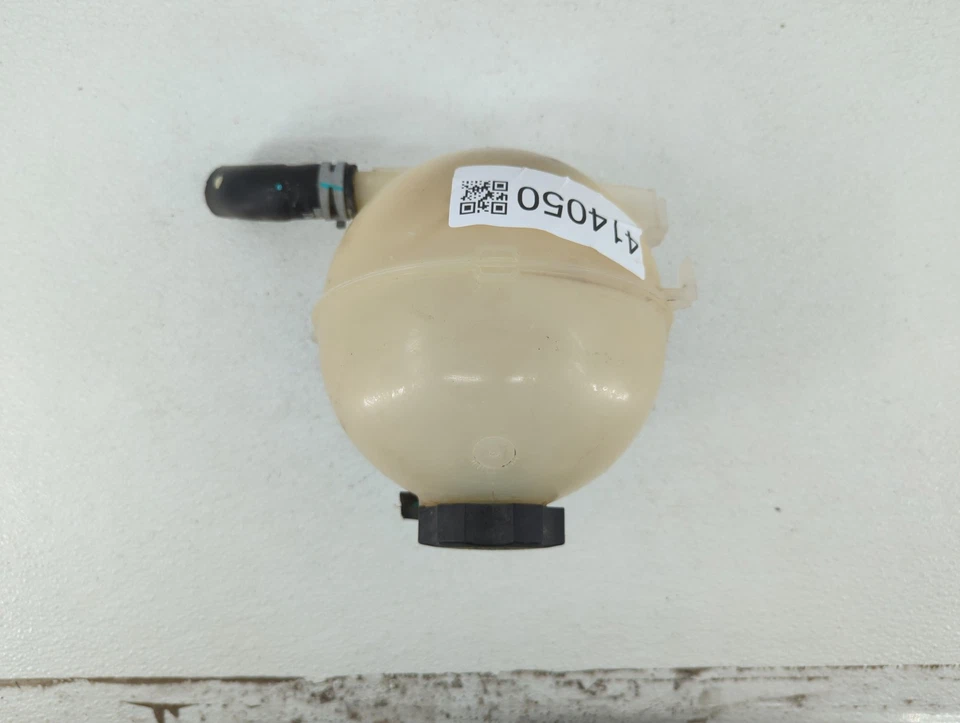 Chevrolet Malibu 2016 radiador refrigerante desbordamiento expansión tanque botella FJKH1 Foto 2 de 4