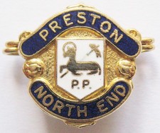 PRESTON NORTH END - Vintage Crest Style Enamel Football Pin Badge Blue/White