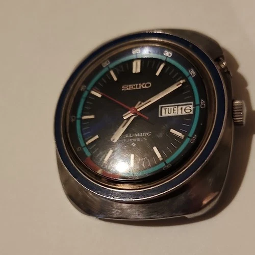 Seiko Bell-Matic 17 Jewels Black Dial Blue Bezel Vintage Watch (needs spring!!)