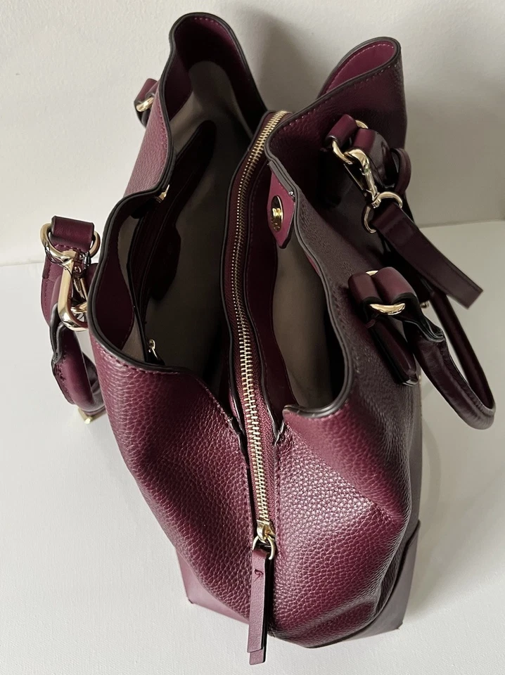 Vintage Y2K NINE WEST Large Vegan Leather Satchel Bag Handbag Crossbody - Image 3 of 4