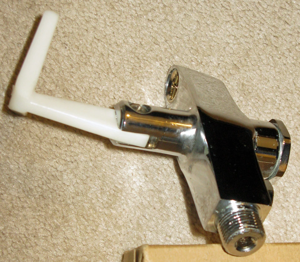 Центральный латунный стеклянный наполнитель No 323 3/8 НОВЫЙ сделано в США - Изображение 3 из 4