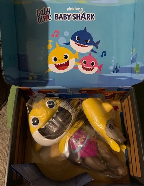 New AA Baby Alive Baby Shark Doll with Tail Hood Waterplay Toy Yellow NIB