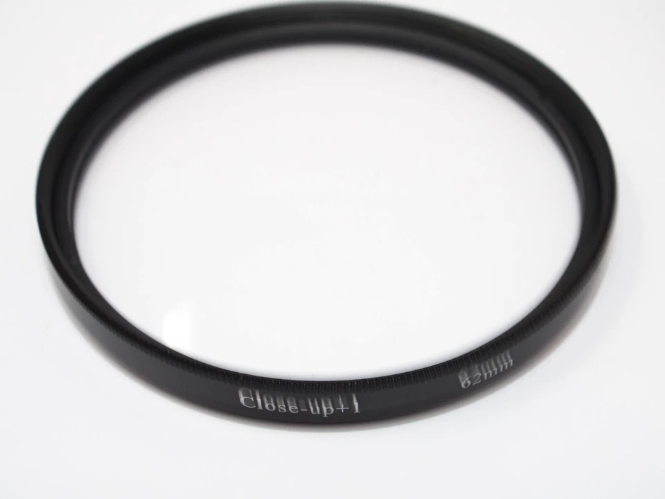 Neewer 62mm Close Up Filter Set - 4 Piece - Image 3 of 4