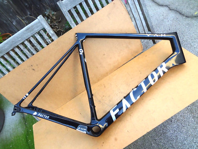ꙮ Factor O2 VAM 54cm Disc Brake Carbon Frame - NEW