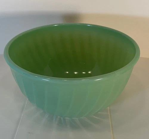 Vtg Fire King Jadeite Swirl Bowl Anchor Hocking 9" Diameter. MINT. Ships Free!