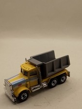 Matchbox Peterbilt tipper truck 1981 1:60 scale