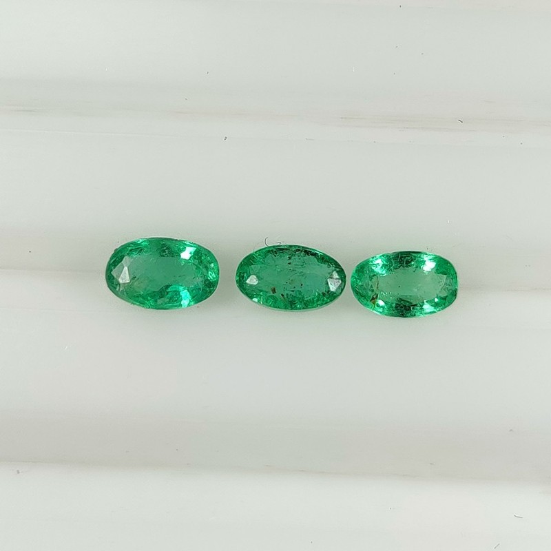0.66 Ct Natural Zambian Green Emerald Fine Luster Oval Cut Set - G- 183