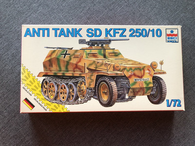 Esci Ertl Bausatz Nr. 8373 Sd.Kfz.250/10 Anti Tank Vehicle 1:72 NEU mit OVP