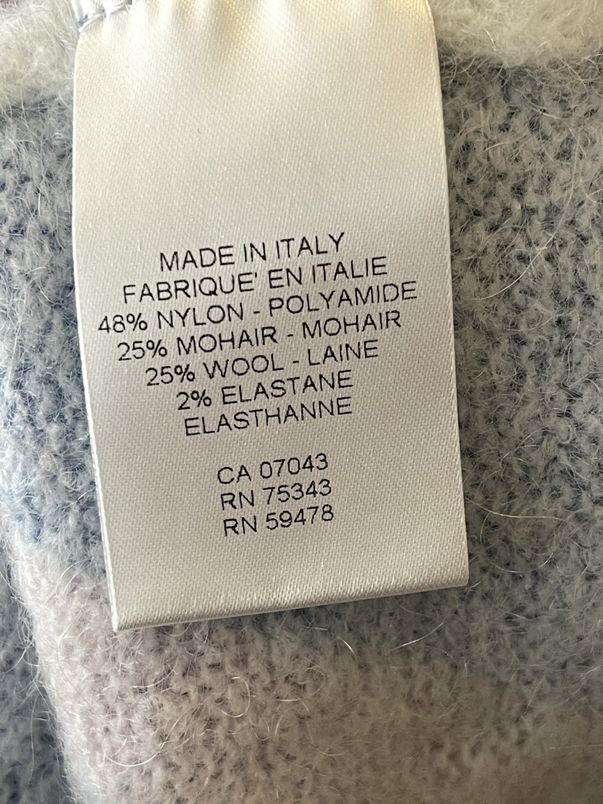 Bianco & Blu Women's Made In Italy Sweater Size medium Mohair wool blend fuzzy