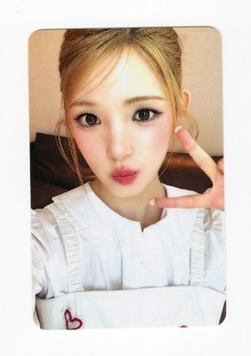 Hearts2Hearts - FOCUS [HELLOLIVE] RUDE 2nd LUCKY DRAW EXCLUSIVE