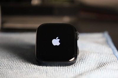 Apple Watch Series 9 45mm Aluminiumgehäuse (GPS+CELLULAR) - Mitternacht, OVP