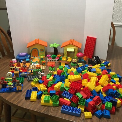 Duplo Lego HUGE BULK LOT Mega Blok 380 Pieces  Dora House Garden Figures Animals