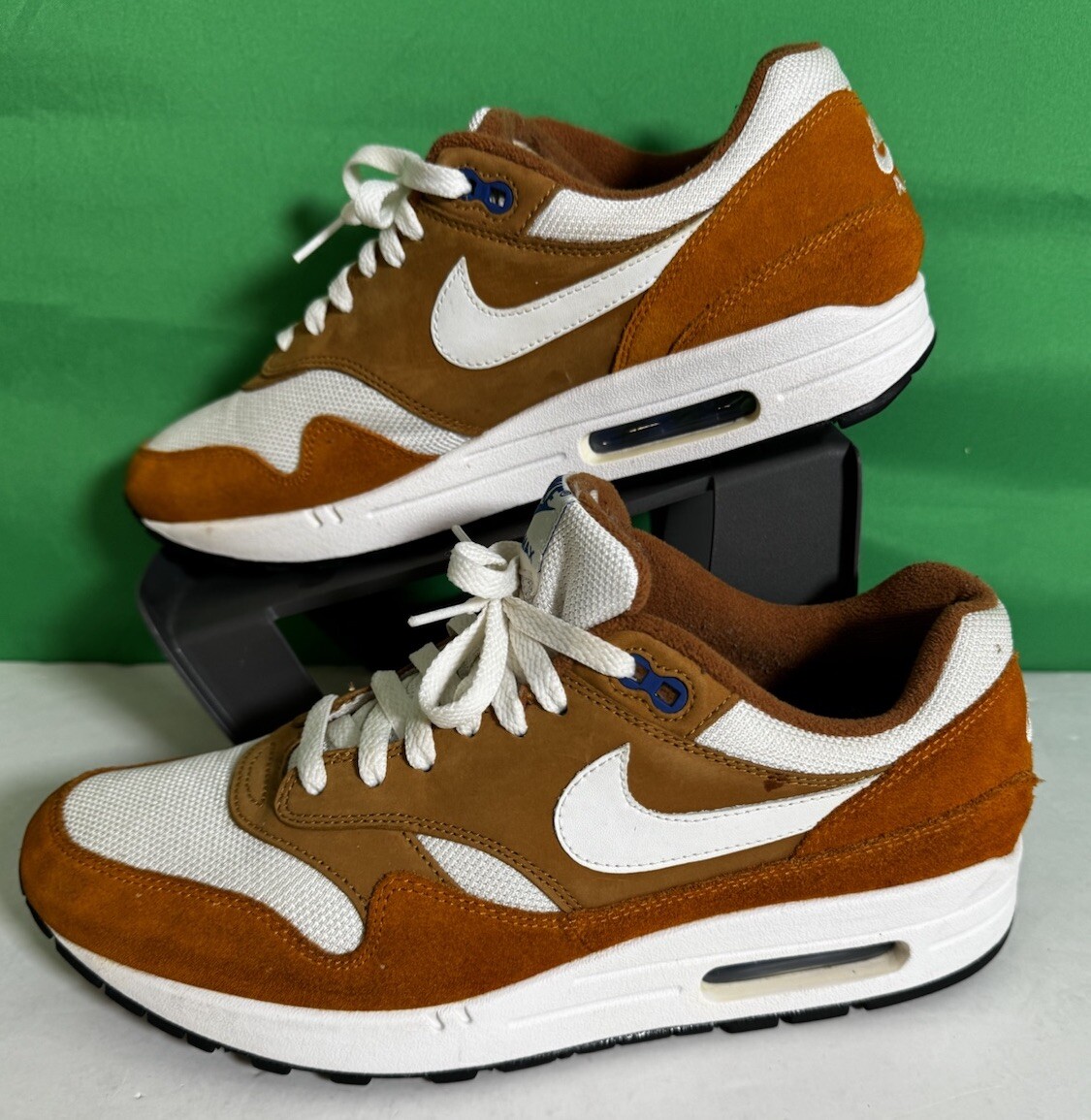 nike sacai jean paul gaultier