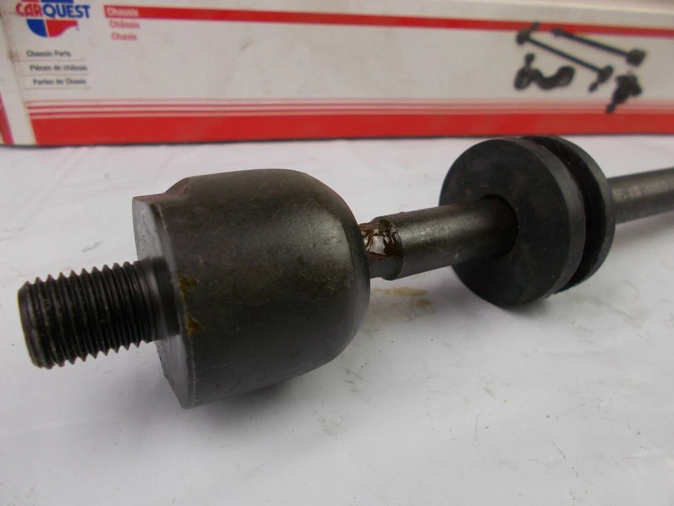 Barra de amarre de dirección Carquest se adapta; Volvo 242, 244, 245, 262, 264, 265 Foto 2 de 4