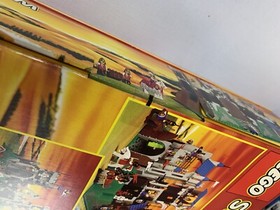 Lego 6090 System Royal Knights Castle, Brand New & Sealed, Box Damage