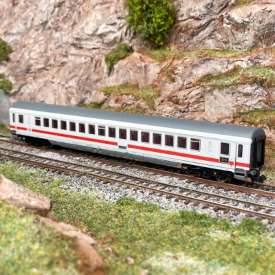 Wagen ''IC 2013'' Schnellzug 1CL Apmz 125, DB, Ep VI - MINITRIX 18417 - N 1/16