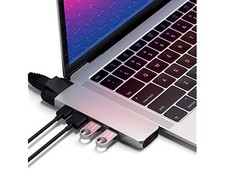 Satechi USB-C Pro Hub Adapter Silver
