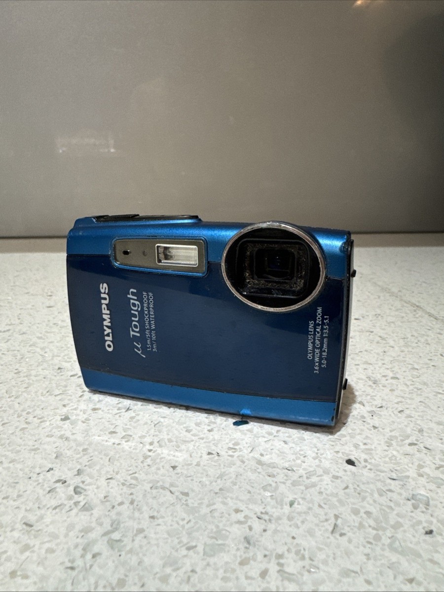 Olympus U Tough 3000 Compact Digital Camera with Genuine battery