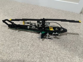 LEGO TECHNIC: Fiber Optic (8456) - Complete (missing 1 fiber, damaged cable)