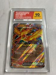 Team Rocket's Moltres ex - 031/182 - Destined Rivals - Double Rare