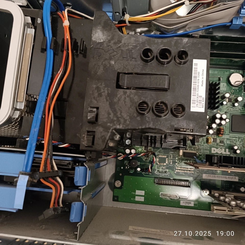 Vintage Dell OptiPlex DC8M Computer (schweres Gehäuse) - Bild 2 von 4