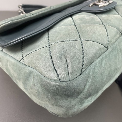 Chanel 19 Bag Green Silver Tone Quilted Aged Calfskin Leather Shoulder Handbag - Picture 8 of 24