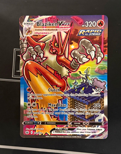 Pokemon Blaziken VMAX Alt Art 201/198 Chilling Reign. NM
