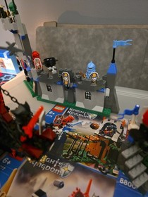 Lego Knights Kingdom Lot: Complete Sets 8777, 8778, 8799, 8800