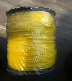 Husqvarna Round Trimmer Line 2.7mm 800ft Yellow for String Trimmer