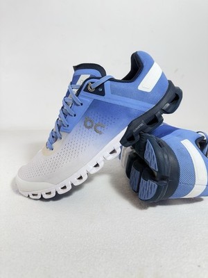 Cloudflow Gr 40 On Running Schuhe On Cloud Running Shoes