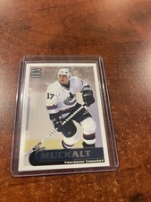 1999-00 Pacific Paramount Bill Muckalt #237 Vancouver Canucks