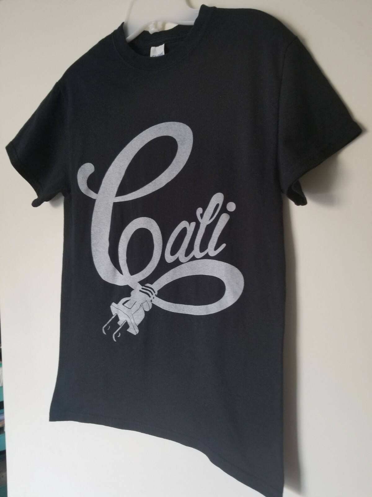 Cali Logo Basic Solid Black Short Sleeve T Shirt … - image 4