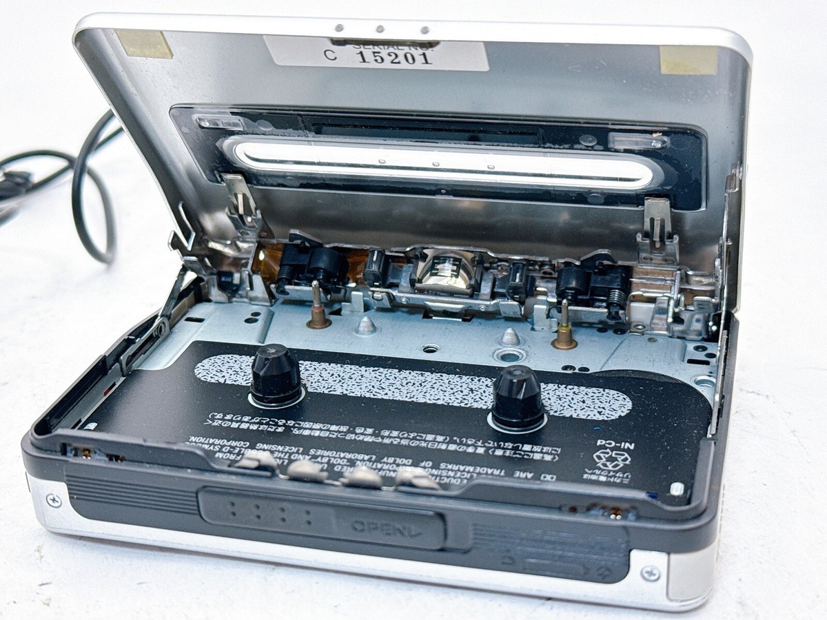 SONY Walkman WM-GX677 Silver Cassette Recording Player with