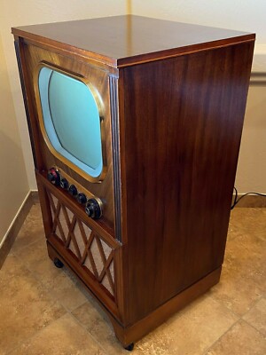 The Hallicrafters Model 818 Vintage 1951 TV PhotoFact TV AM Phono