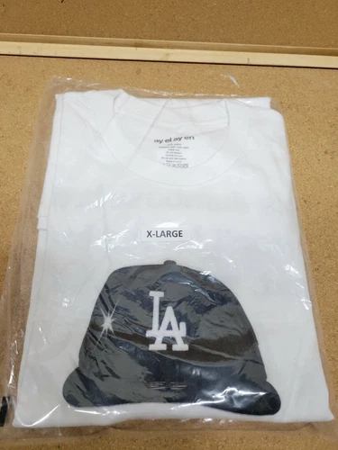 Ay El Ay En Hat T-Shirt L 