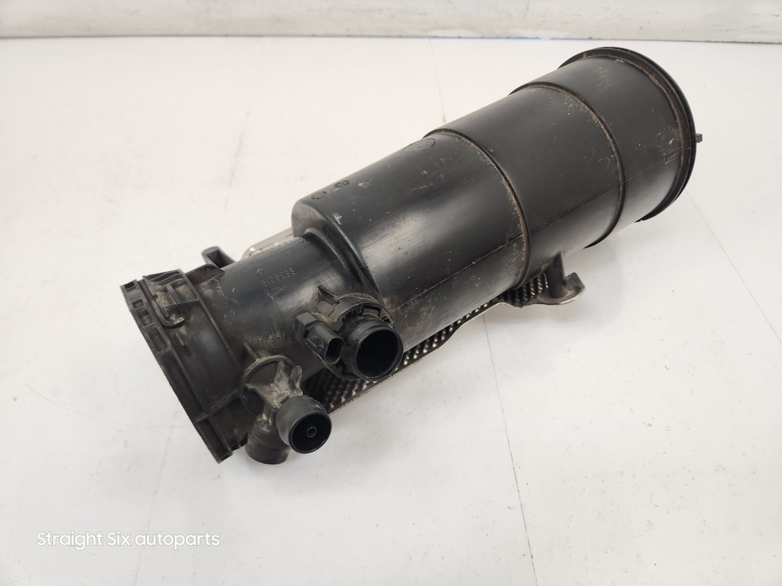 ✅ 14-20 OEM BMW i8 I12 I15 Clean Air Intake Duct Turbo Inlet Pipe