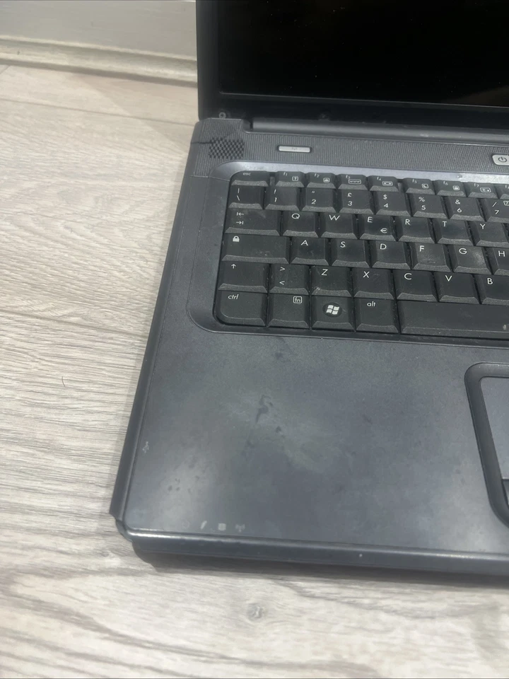 Compaq Presario C700 15.4” Laptop Black – Powers On Only - Image 3 of 4